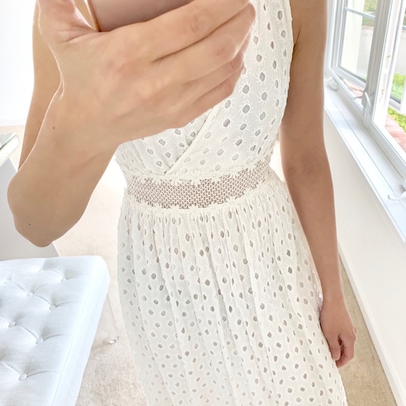 LOVELY White Crocheted Eyelet Dress - Picture 4 of 6